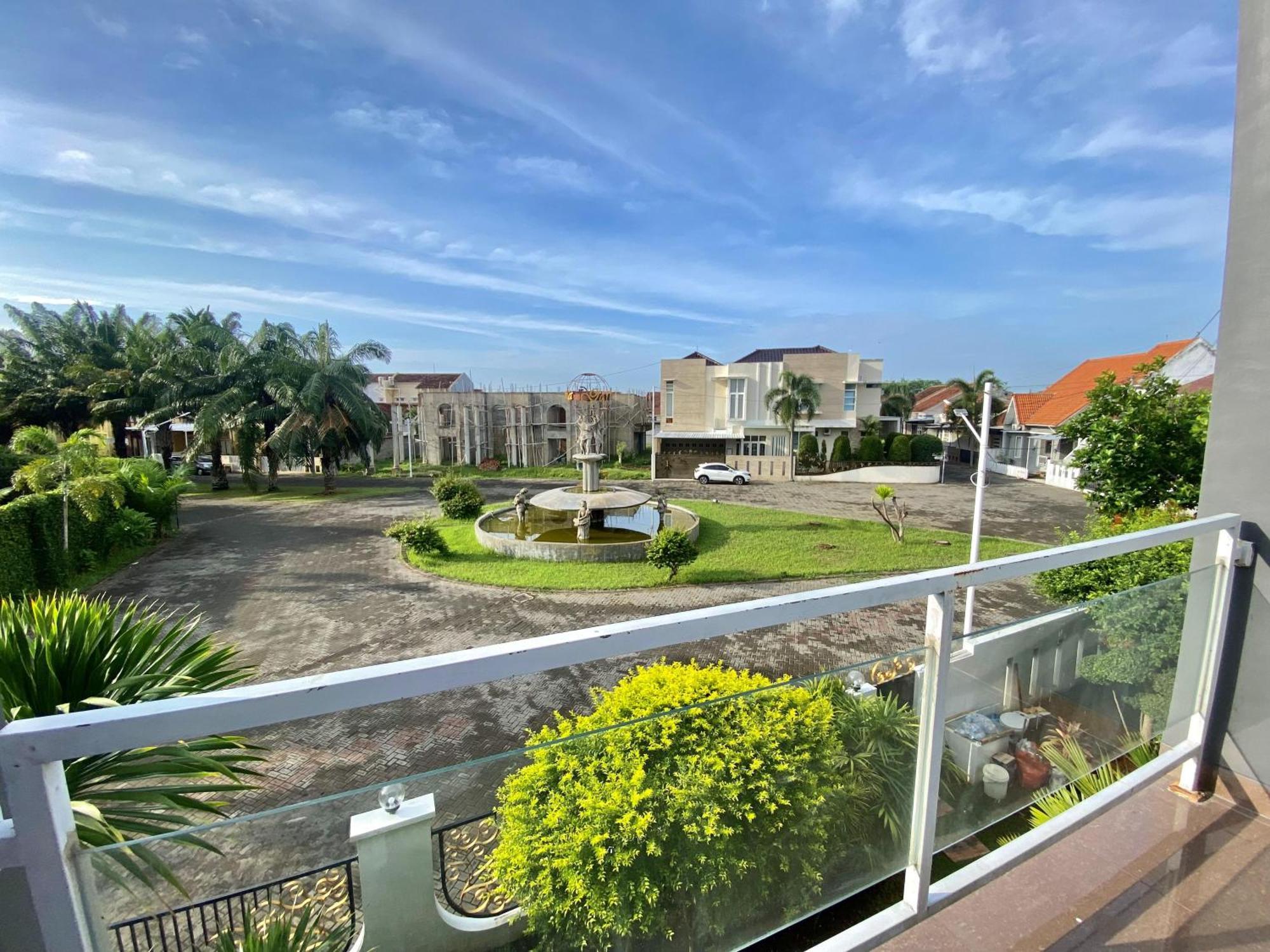 Omah Ulfah Homestay 外南梦 外观 照片