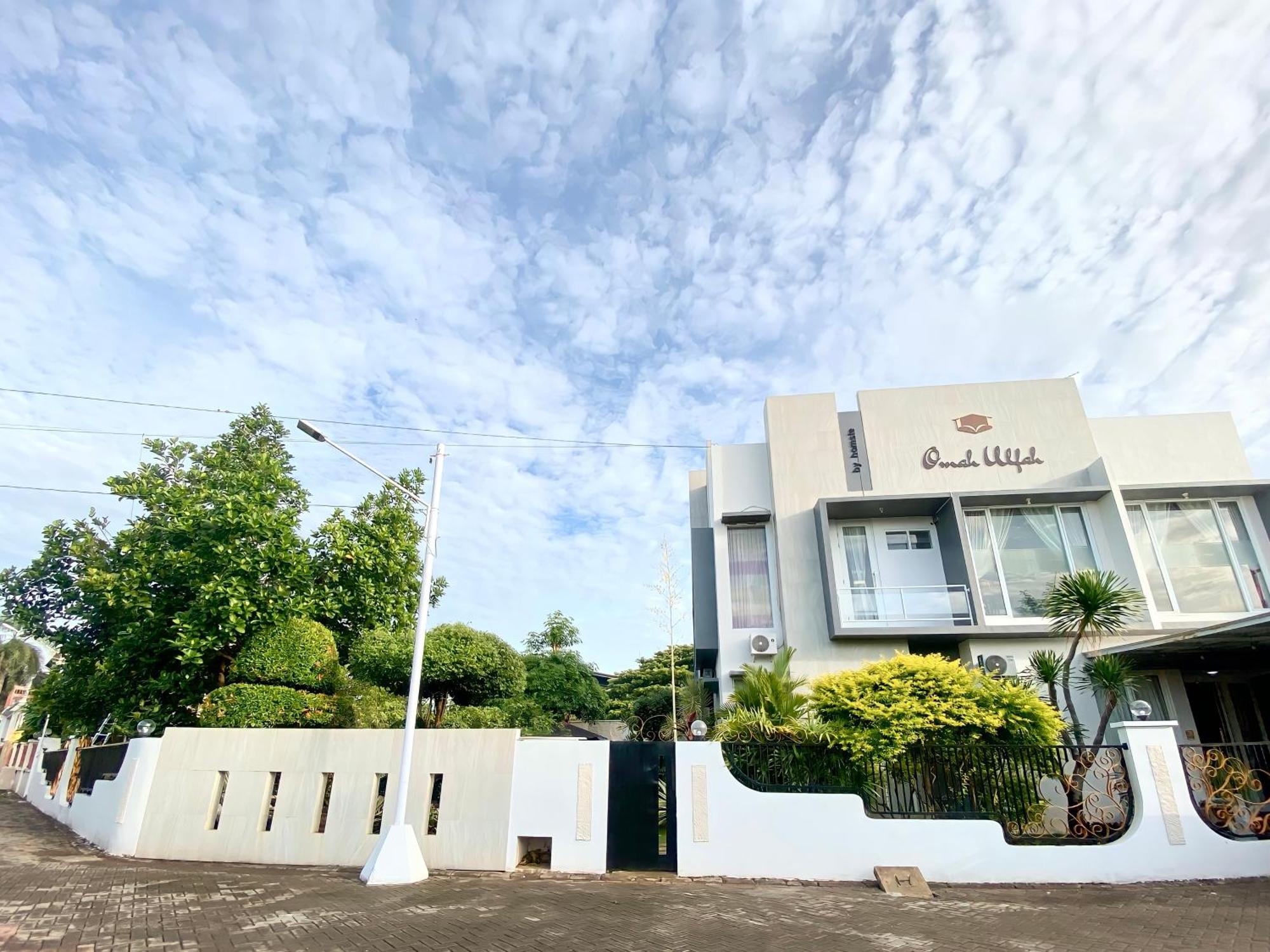 Omah Ulfah Homestay 外南梦 外观 照片