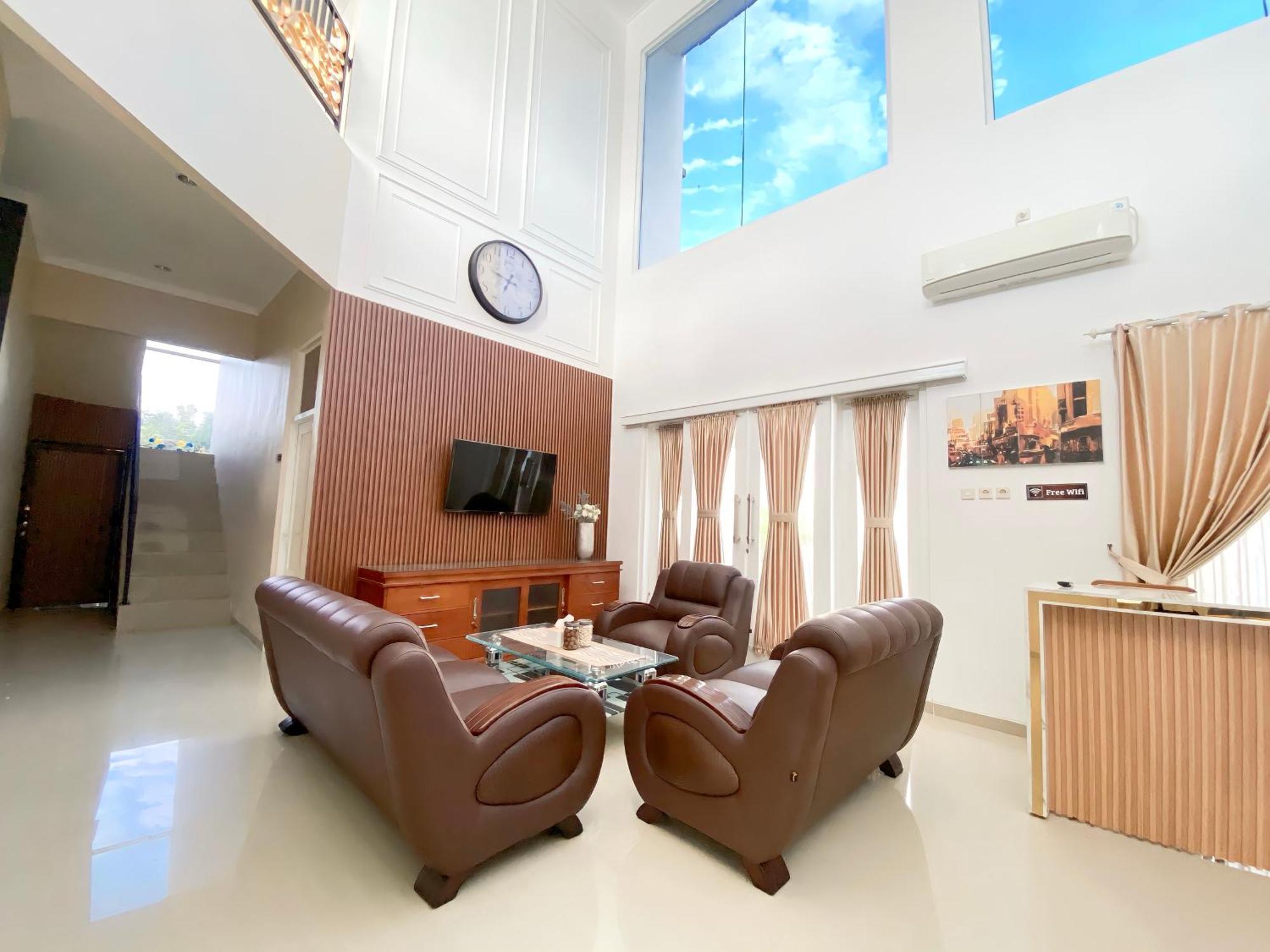 Omah Ulfah Homestay 外南梦 外观 照片